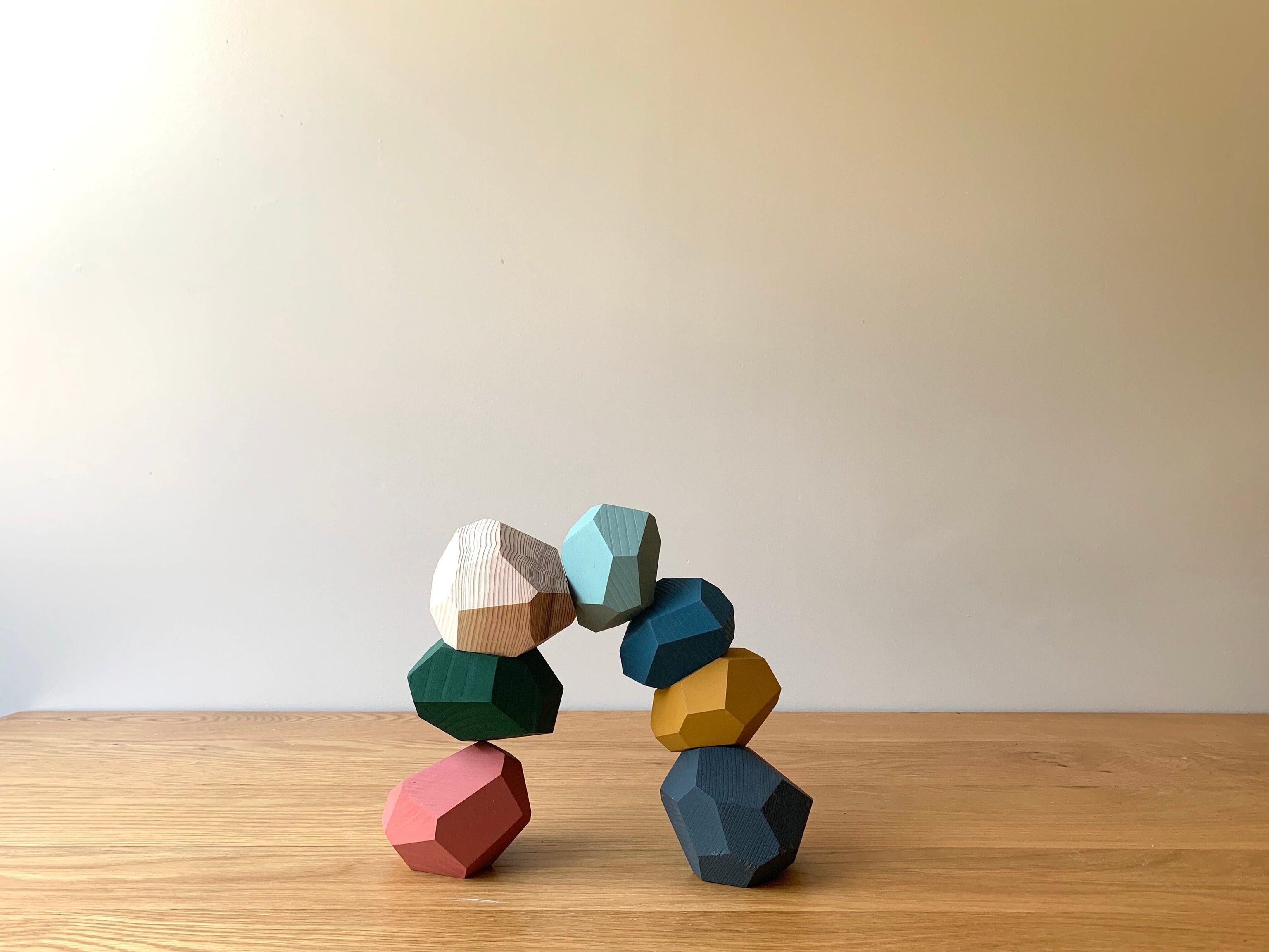Tumi-Isi Wooden Stacking Rocks (color mix) – spoon & tamago