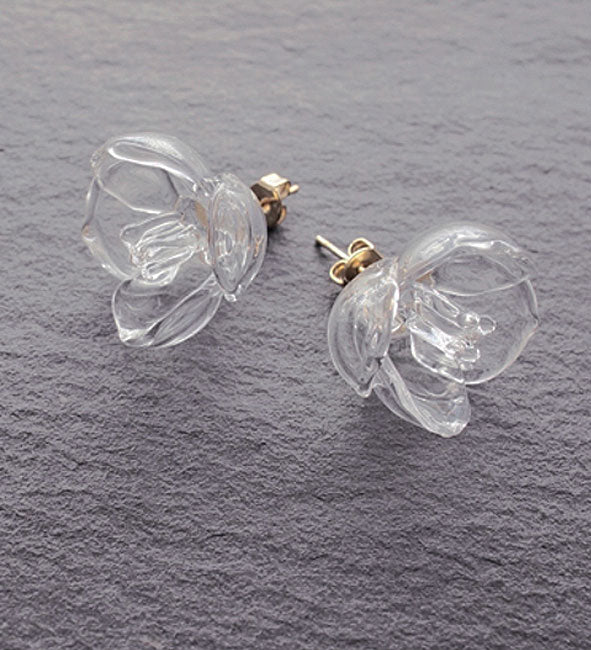 Plastic Earrings, KMEOSCH 2 Pairs Plastic Camellia Flower Earrings Studs  for Sensitive Ears